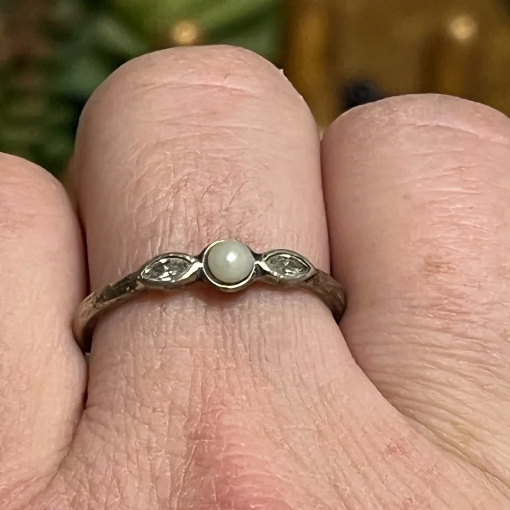 Pandora Sterling Pearl Ring - Picture 9 of 13
